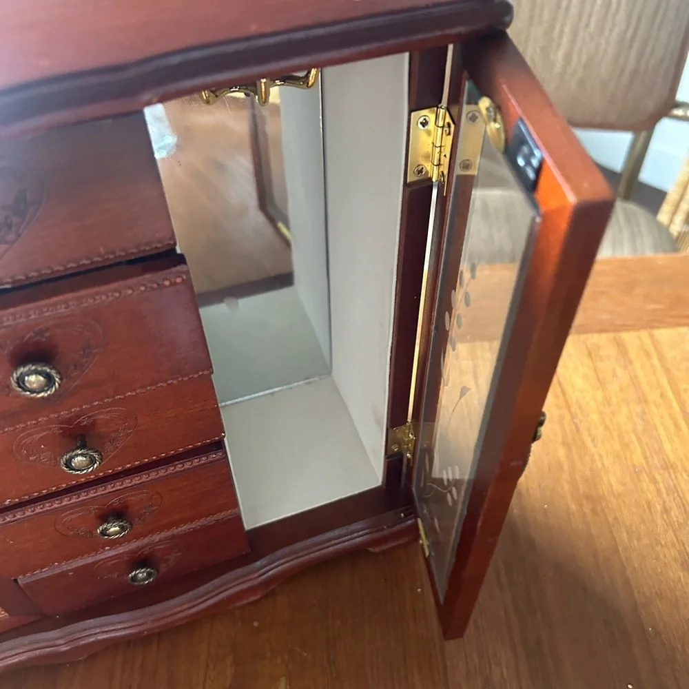Elegant Wooden Jewelry Organizer with Glass Doors and Heart Accents